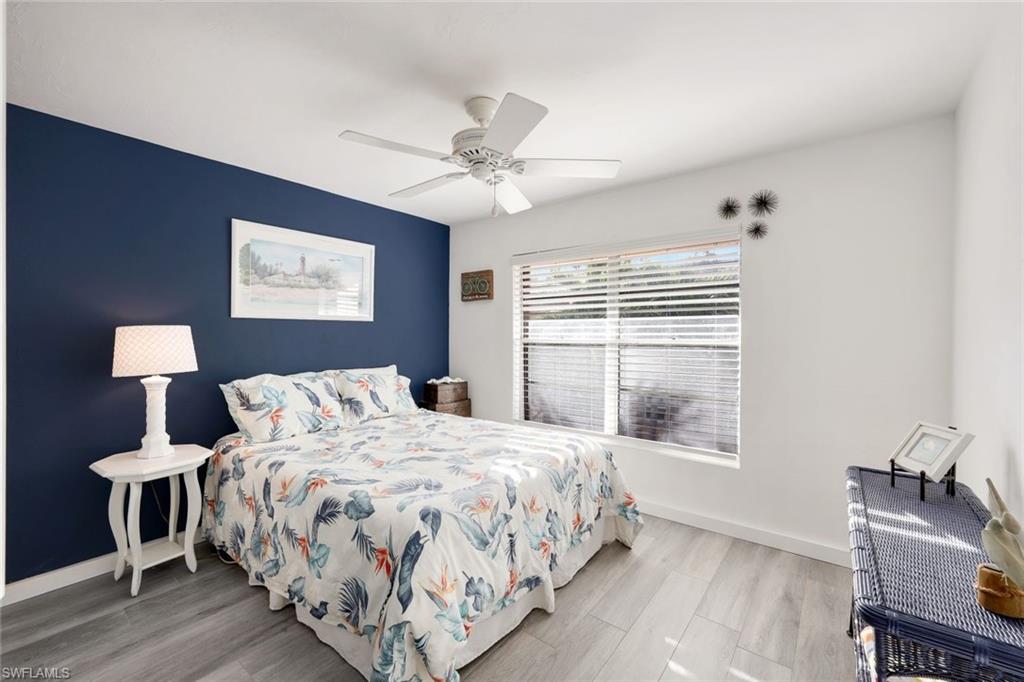DAVIS WOODS CONDOMINIUM - Residential