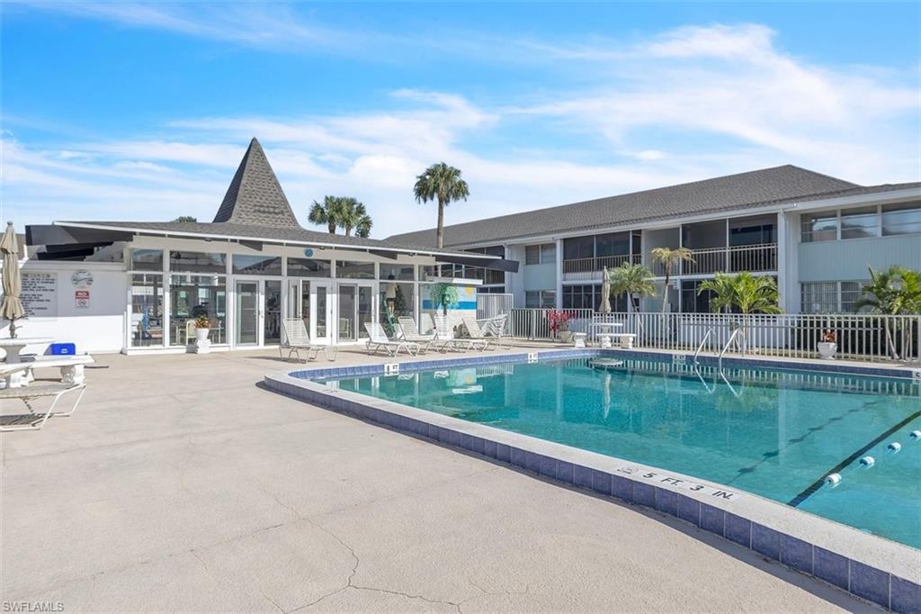 COUNTRY CLUB ESTATES CONDO - Residential