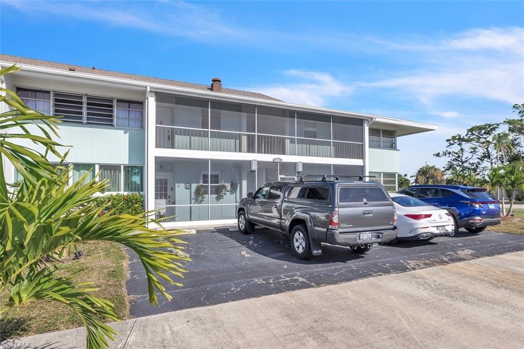 COUNTRY CLUB ESTATES CONDO - Residential