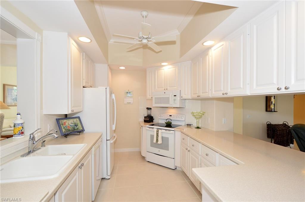 ISLAND WALK - Residential