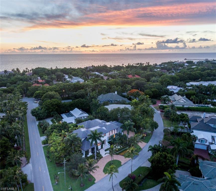 AQUALANE SHORES - Residential