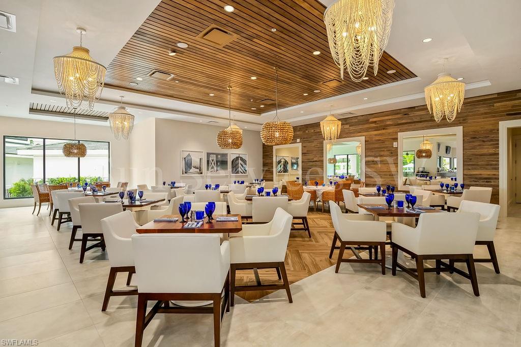 GRANDE PHOENICIAN - Residential