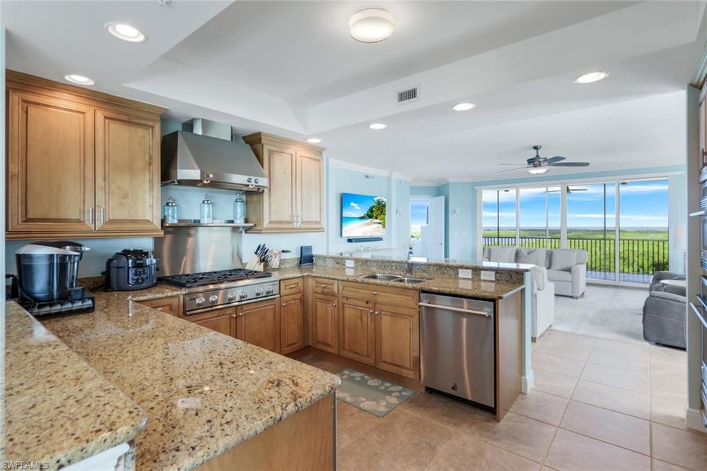 GRANDE PHOENICIAN - Residential