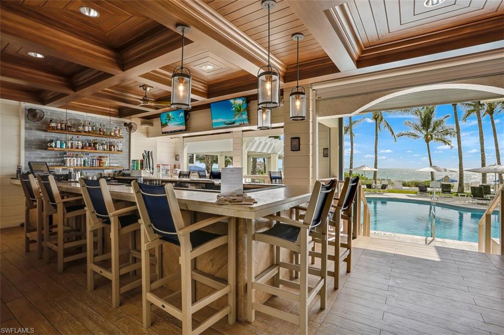GRANDE PHOENICIAN - Residential
