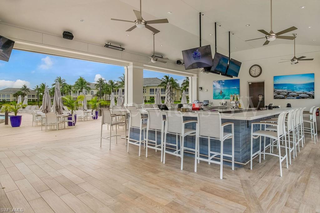 GRANDE PHOENICIAN - Residential