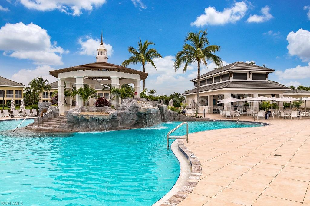 GRANDE PHOENICIAN - Residential