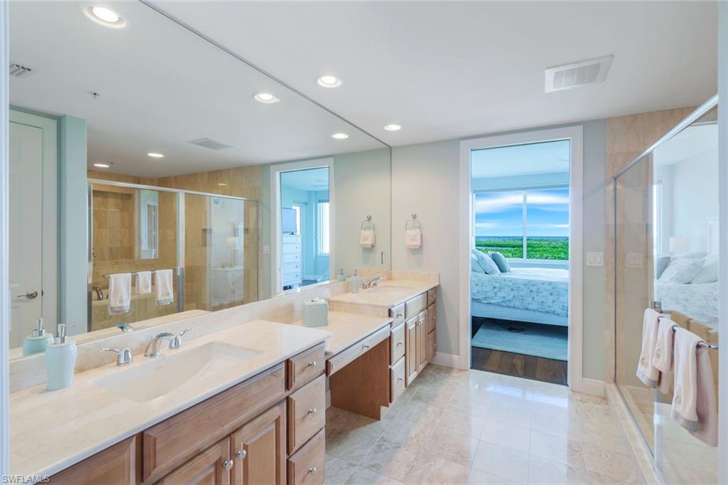 GRANDE PHOENICIAN - Residential