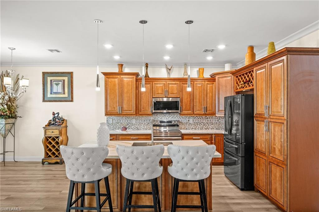 VALENCIA COUNTRY CLUB - Residential