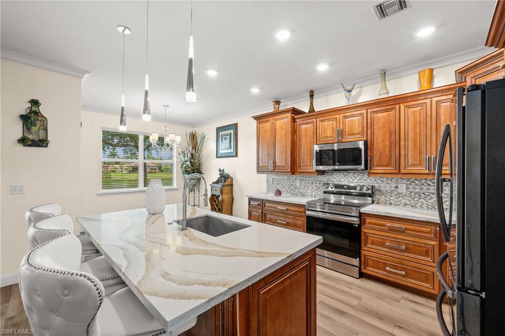 VALENCIA COUNTRY CLUB - Residential