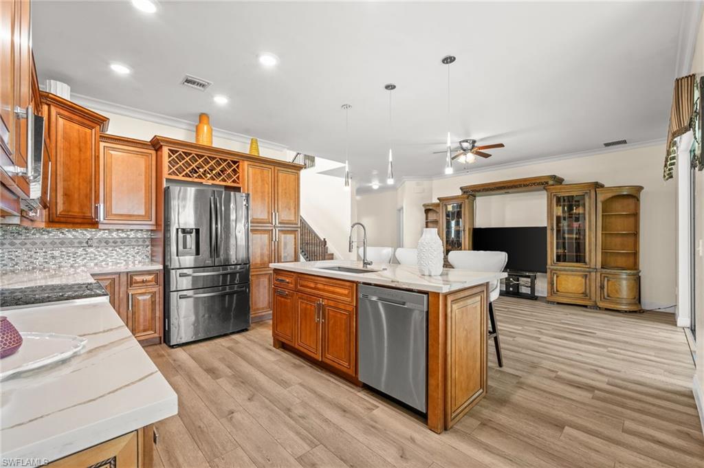 VALENCIA COUNTRY CLUB - Residential