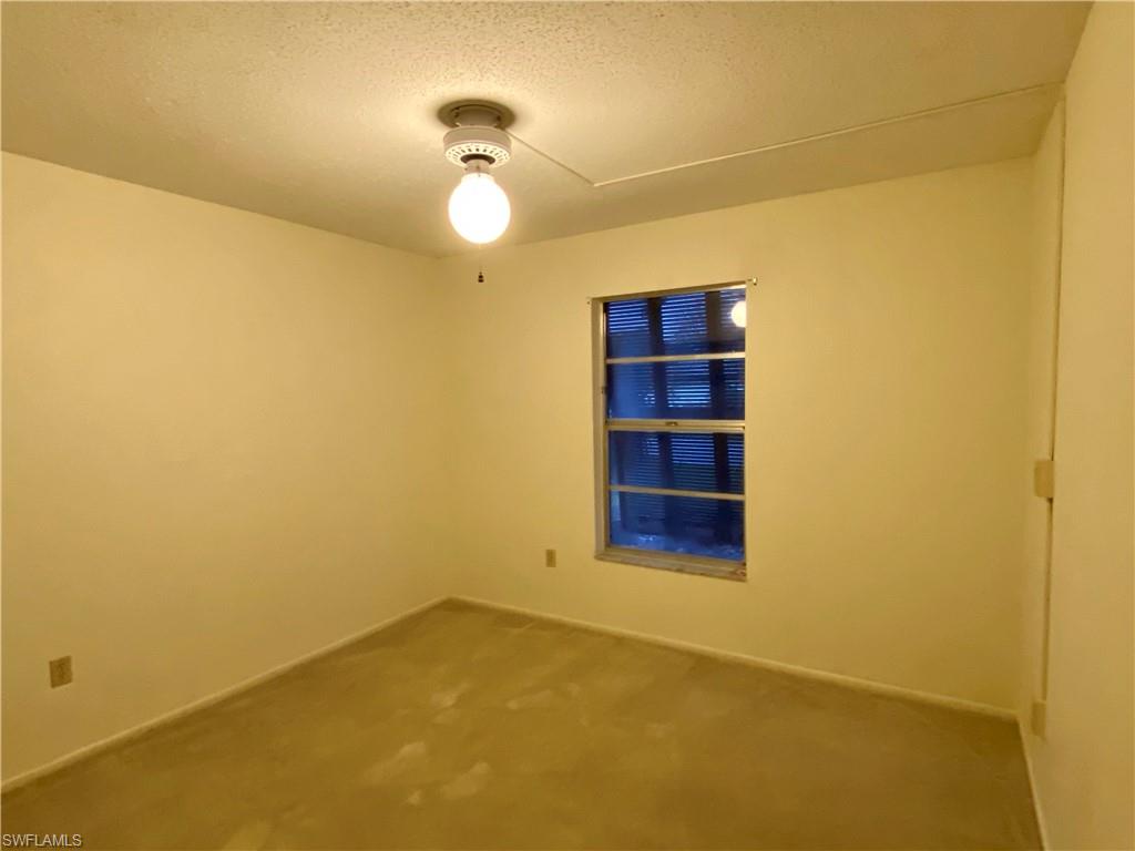 FOXMOOR PINES - Residential
