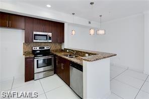 BELLA CASA - Residential Lease