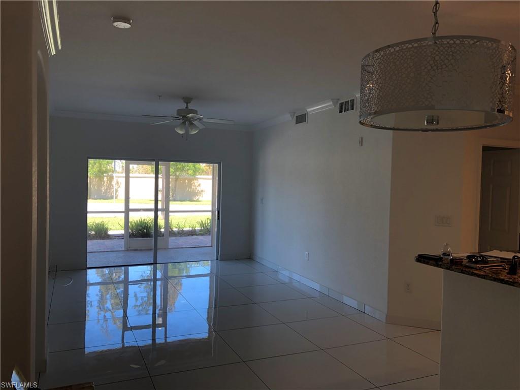 BELLA CASA - Residential Lease