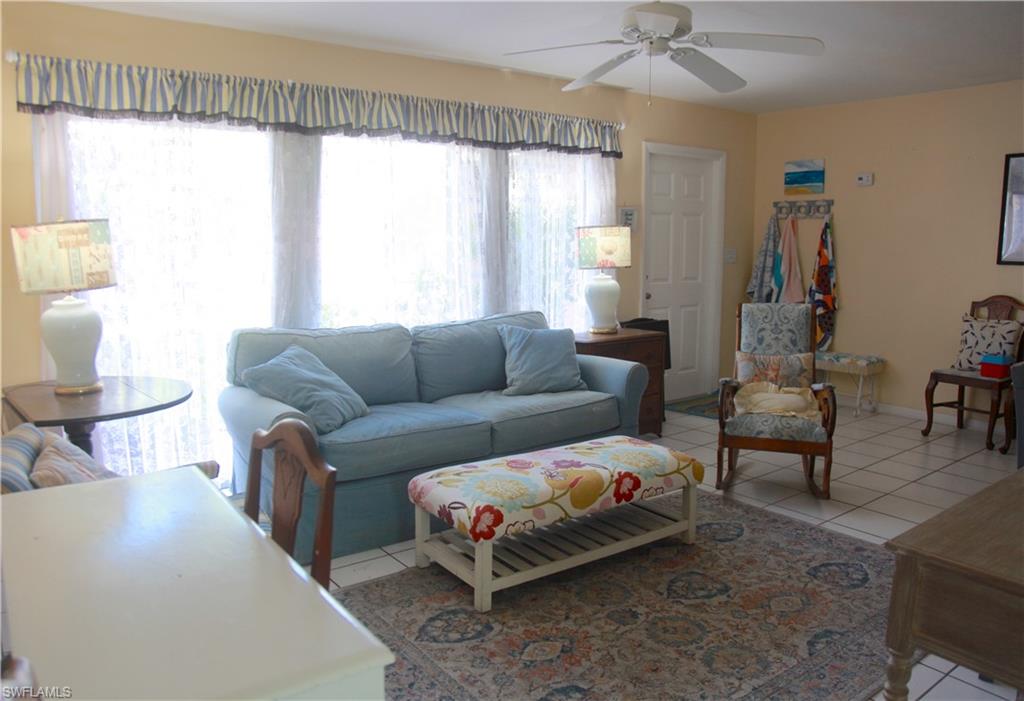 CORAL VILLAS CONDO - Residential