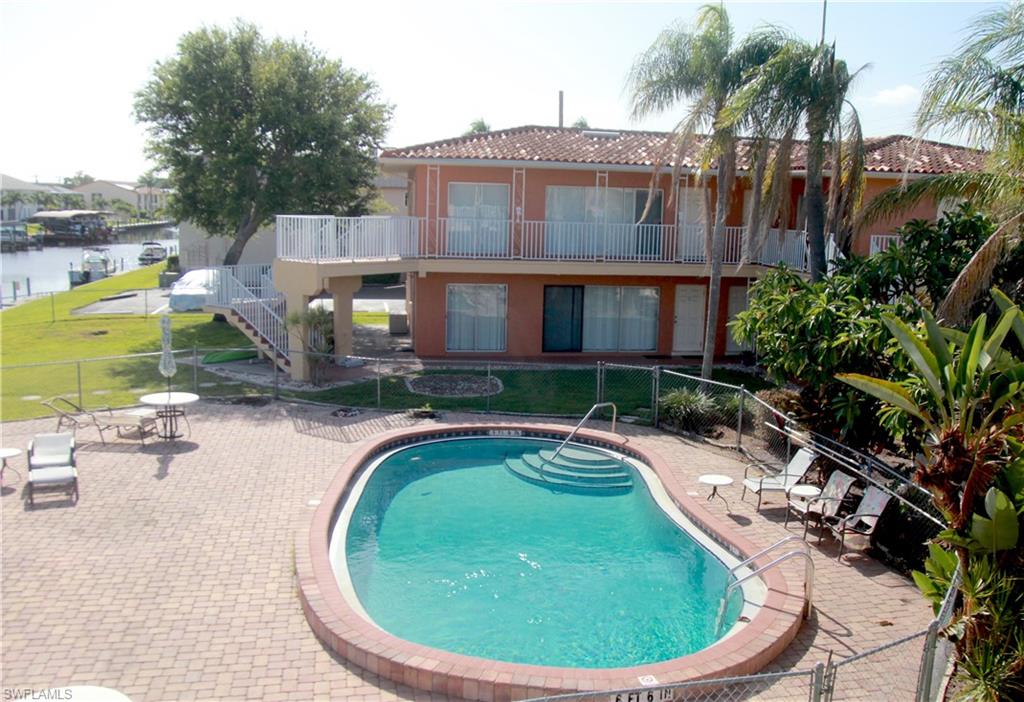 CORAL VILLAS CONDO - Residential