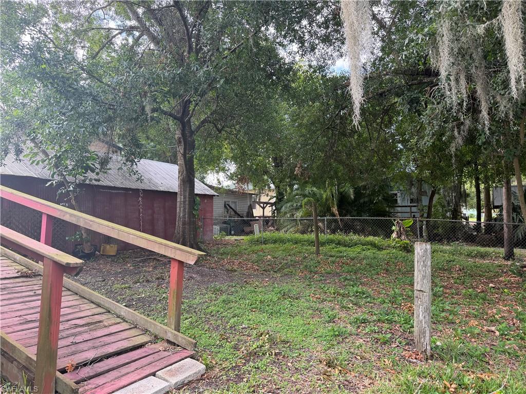 MOORE HAVEN - Residential