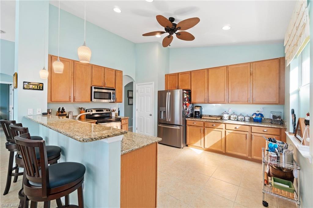 VALENCIA COUNTRY CLUB - Residential
