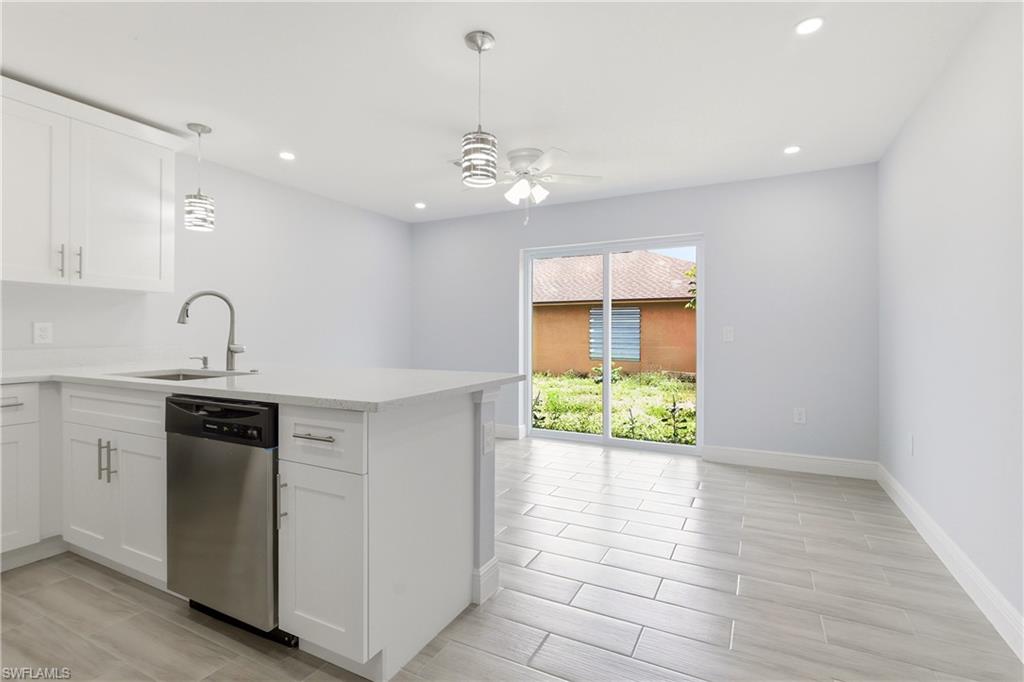 LINCOLN PARK - Residential Lease