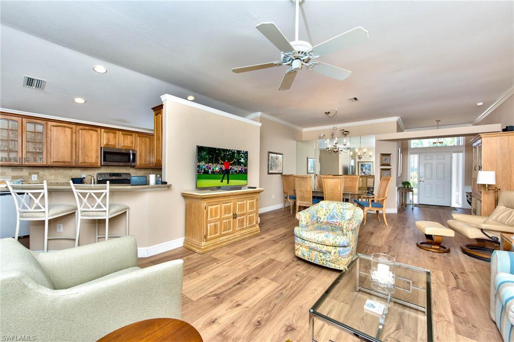 WHISPER CREEK - Residential