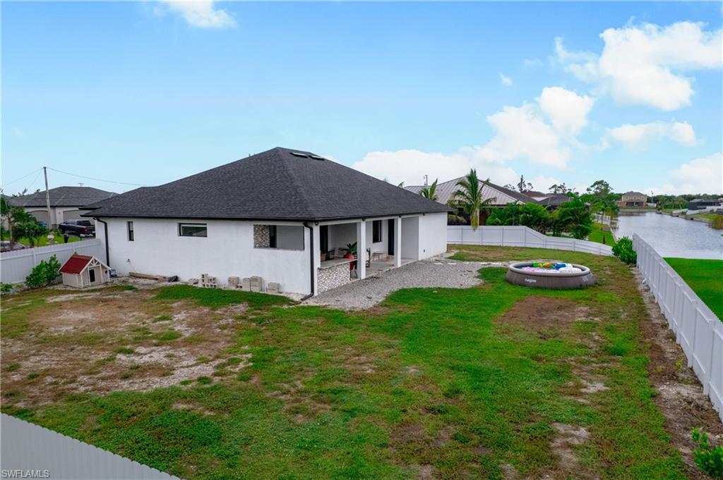 CAPE CORAL - Residential