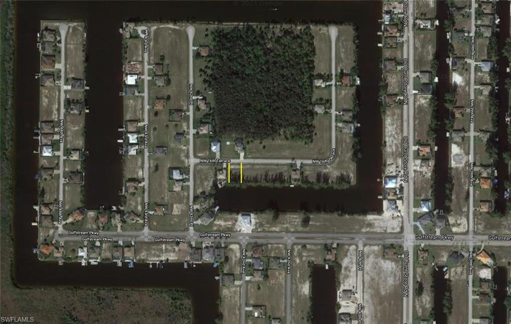 CAPE CORAL - Land