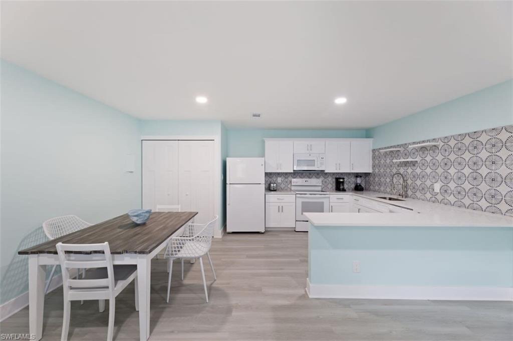 BONITA VILLAGE - Residential Income