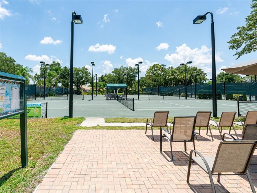 LONGSHORE LAKE - Residential