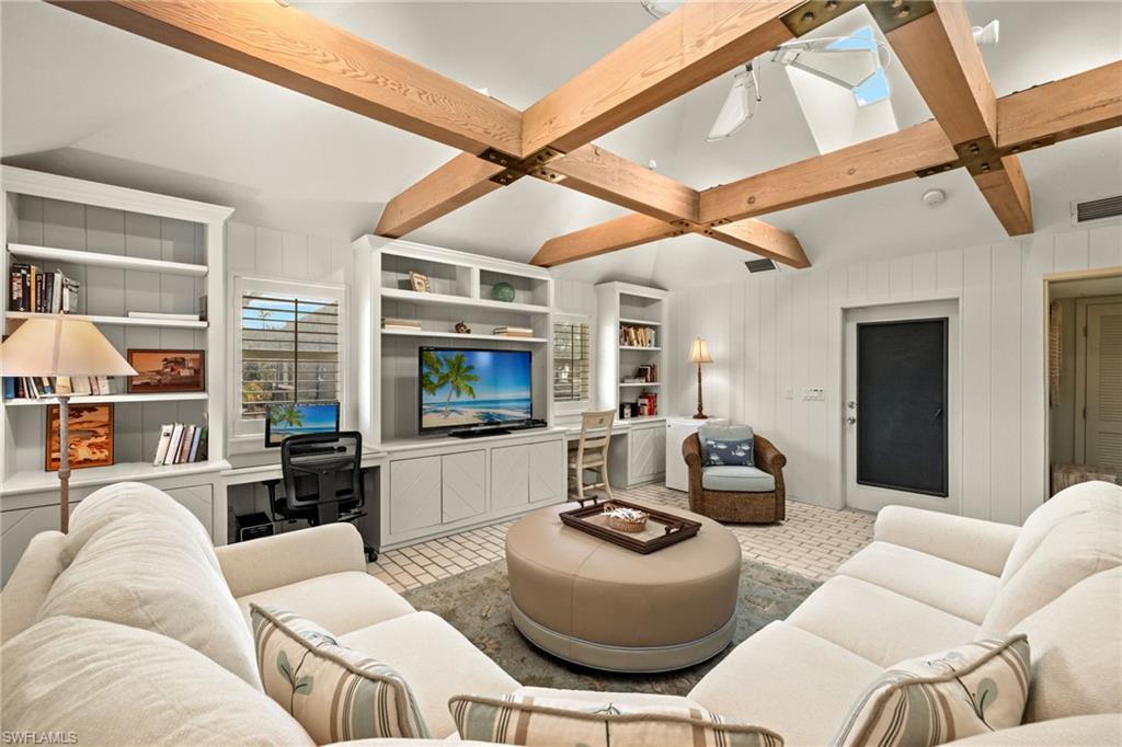 GULF PINES - Residential