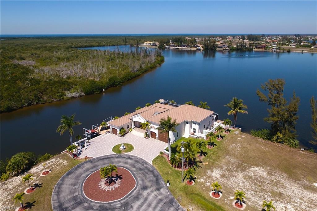 CAPE CORAL - Residential Lease