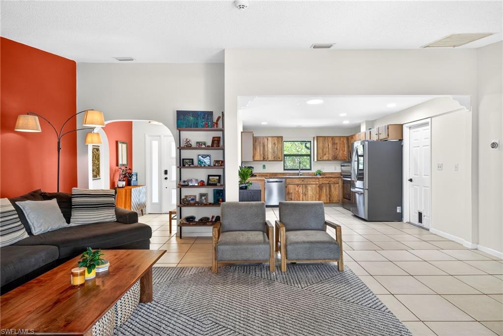 SAN CARLOS PARK - Residential Lease