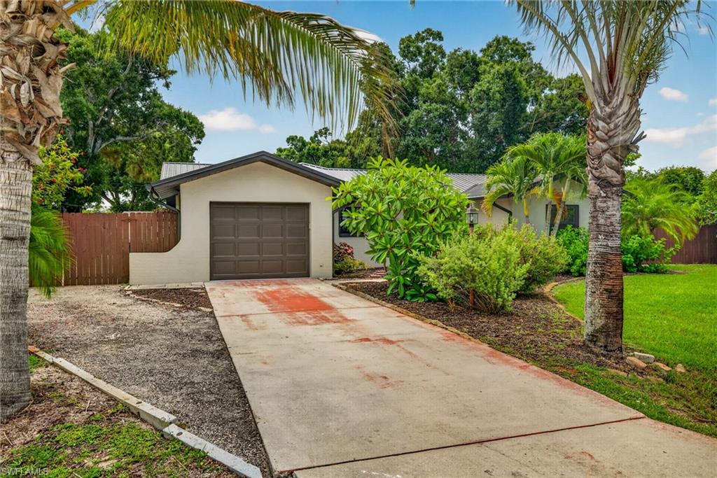 SAN CARLOS PARK - Residential Lease