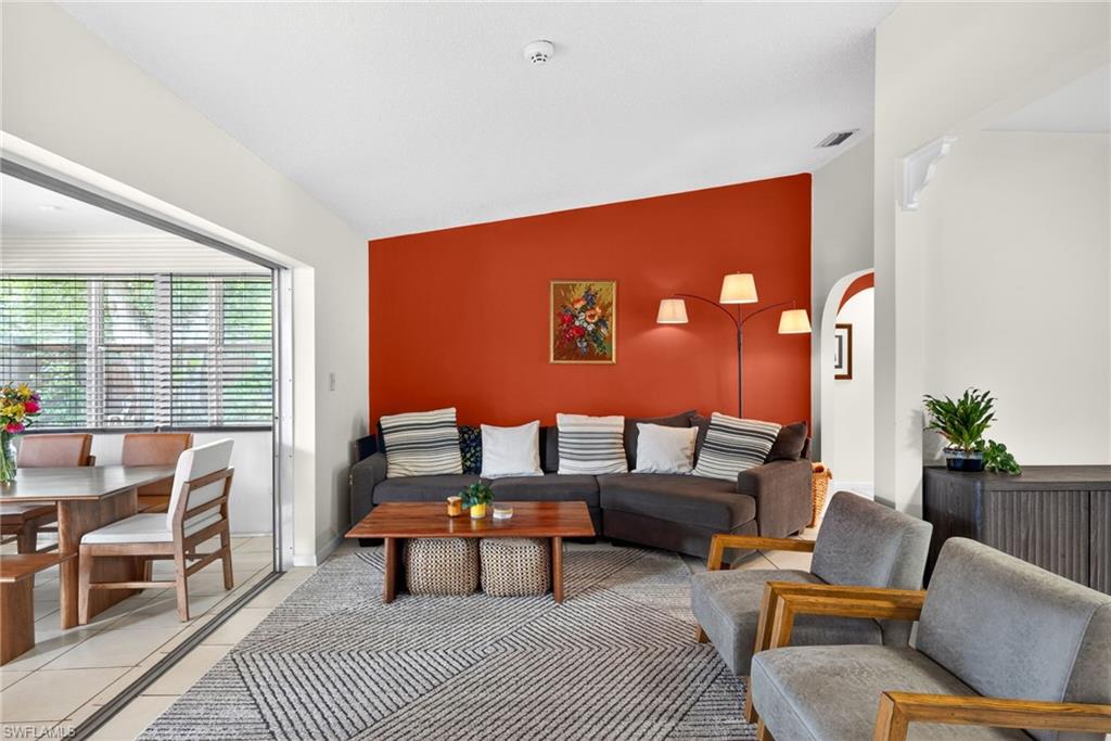 SAN CARLOS PARK - Residential Lease