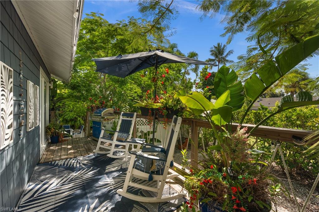 ISLES OF CAPRI - Residential Lease
