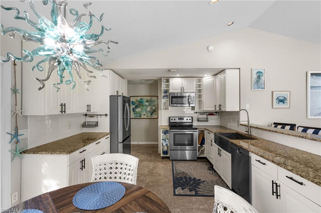 ISLES OF CAPRI - Residential Lease