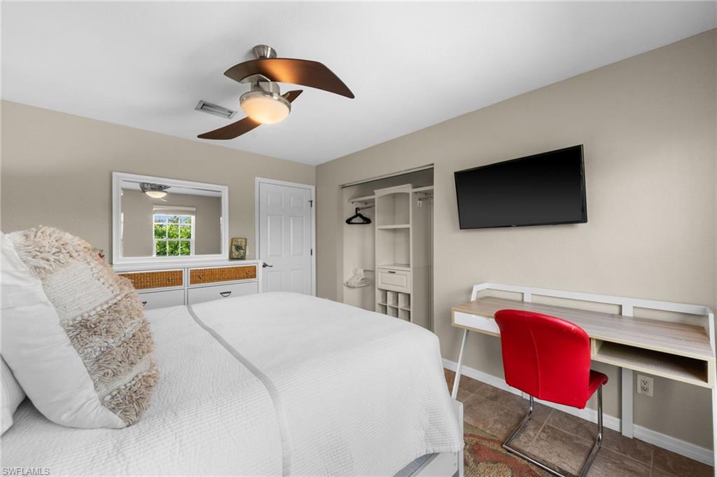 ISLES OF CAPRI - Residential Lease