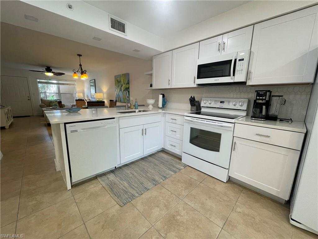 BERMUDA POINTE - Residential