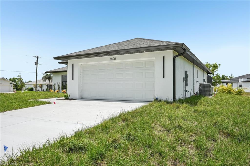 CAPE CORAL - Residential