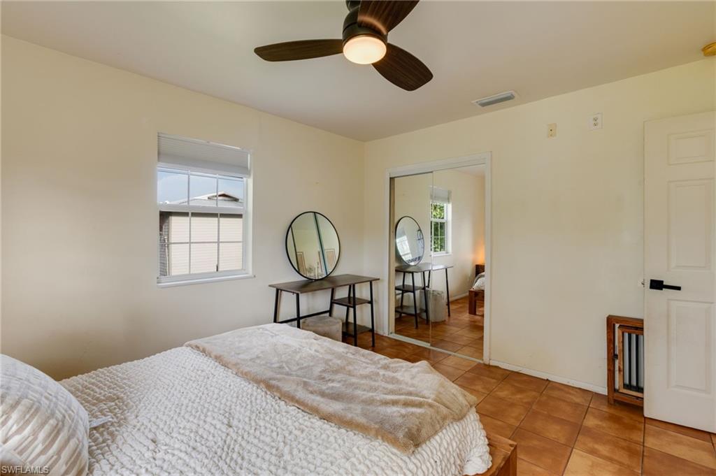 SAN CARLOS PARK - Residential