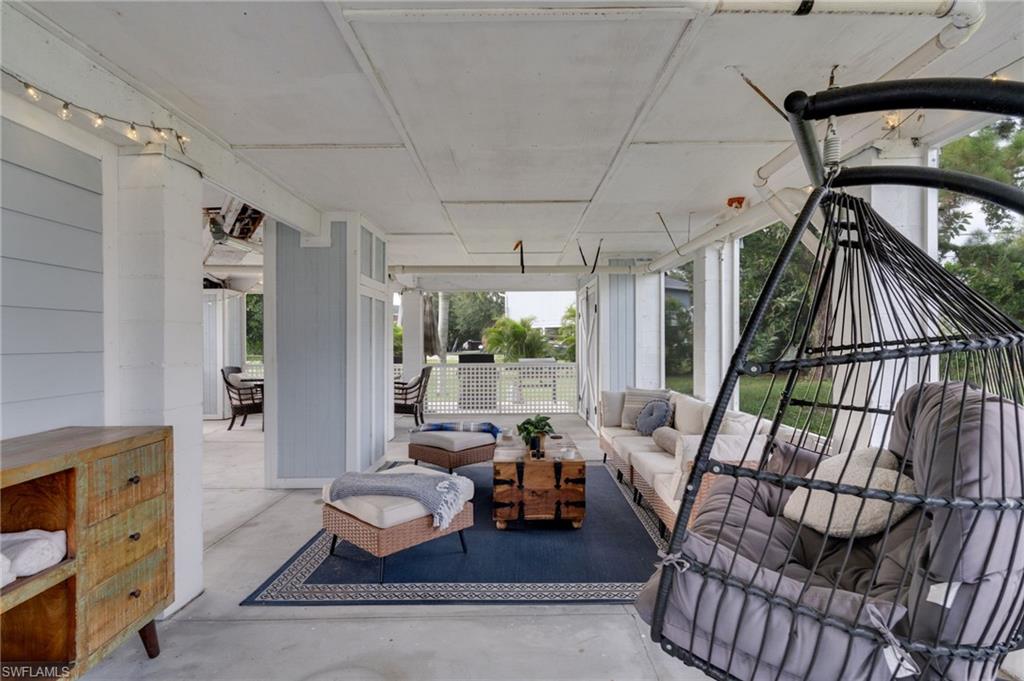 SAN CARLOS PARK - Residential