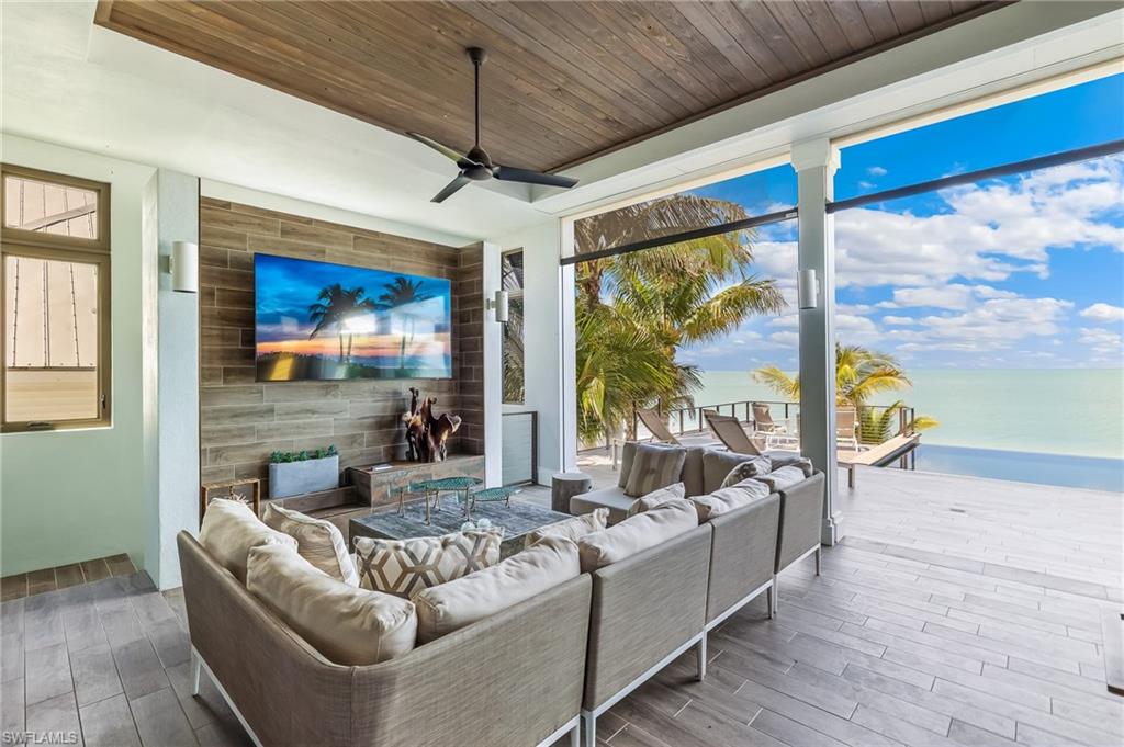 BONITA BEACH - Residential