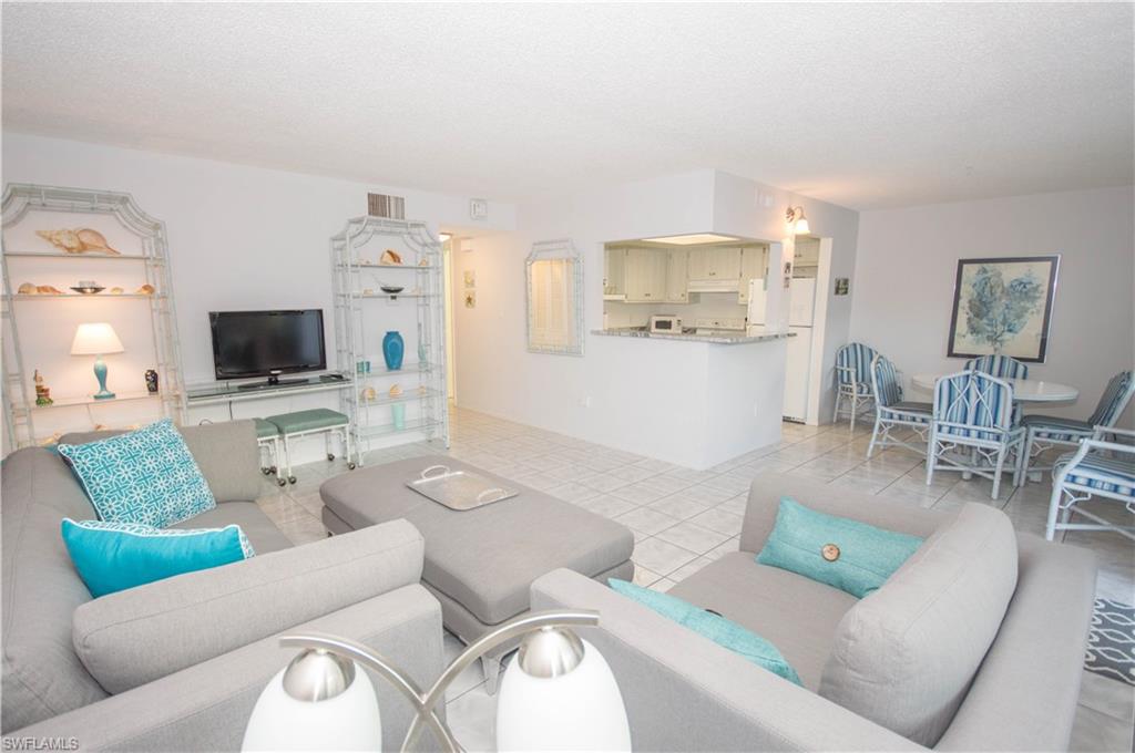 REGENCY CONDO - Residential