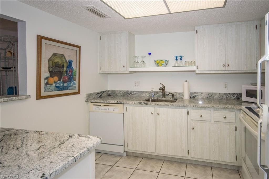 REGENCY CONDO - Residential