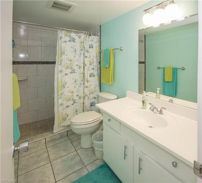 REGENCY CONDO - Residential