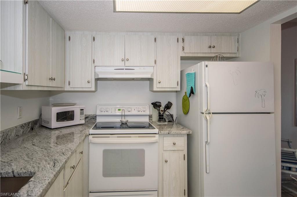 REGENCY CONDO - Residential