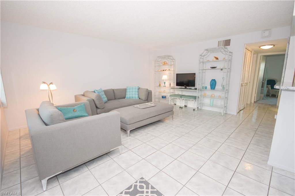 REGENCY CONDO - Residential