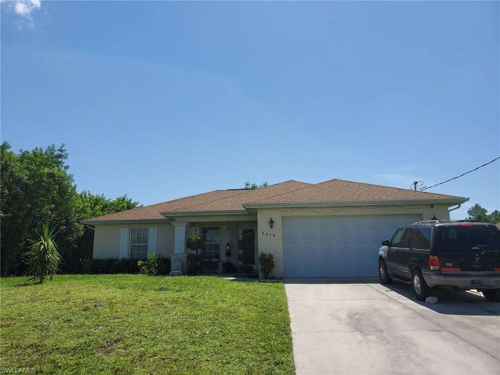 Nice home in Lehigh Acres. 3 beds and a den with 2 baths.