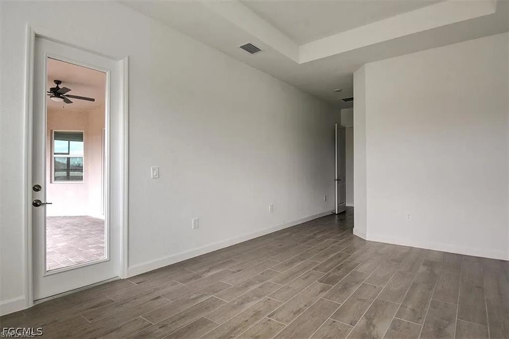 HARBOR PLACE - Residential Lease