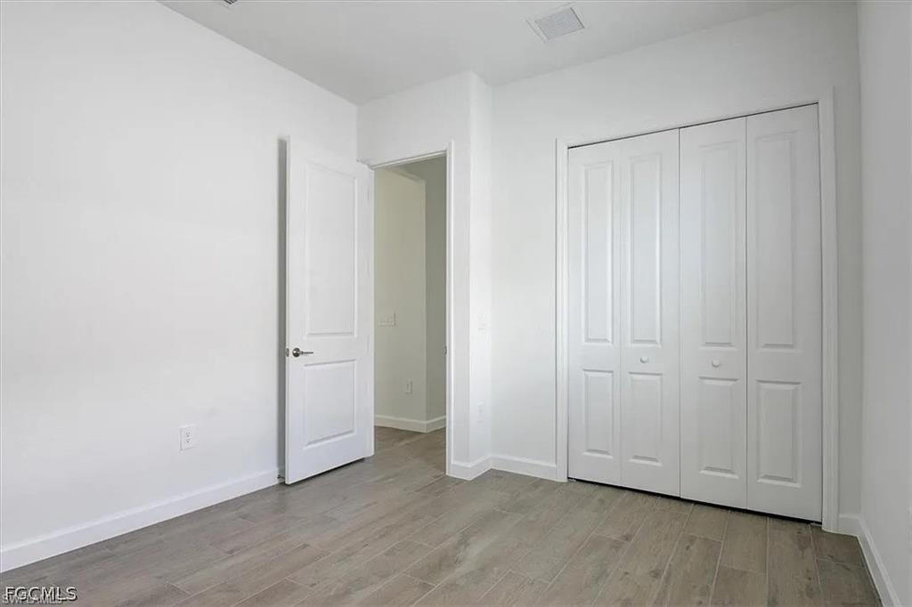HARBOR PLACE - Residential Lease