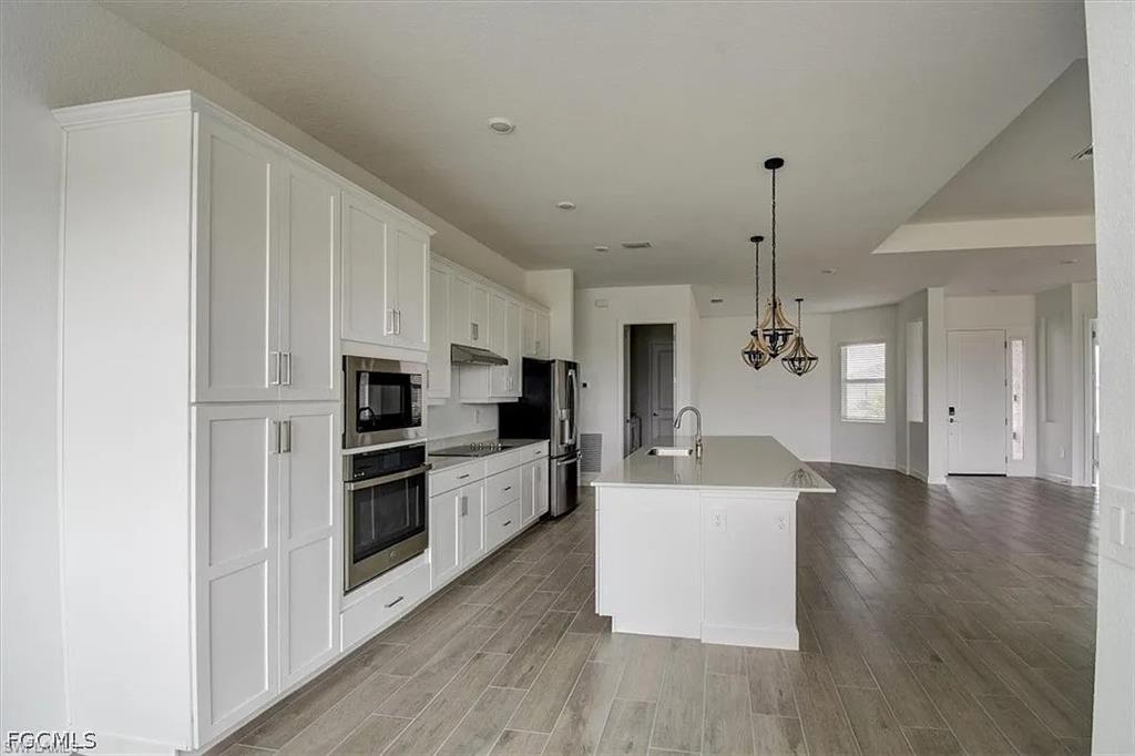 HARBOR PLACE - Residential Lease