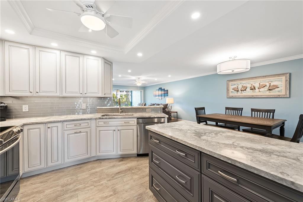 MISTY COVE - Residential